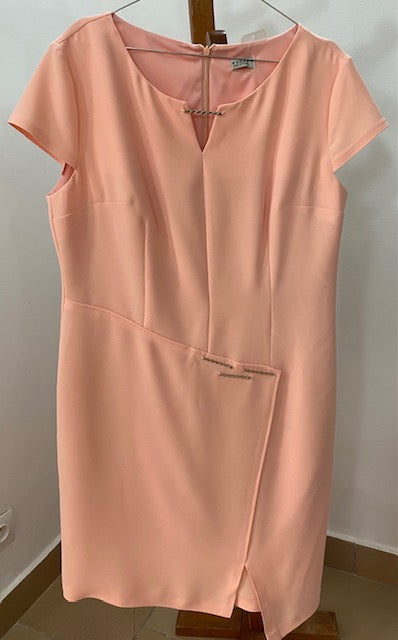 Robe Dame