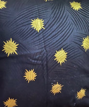 Load image into Gallery viewer, Lot de 2 Housses pour coussin tissu wax
